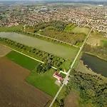 Konukevi Tiszavilag Pihenohaz Tiszakécske