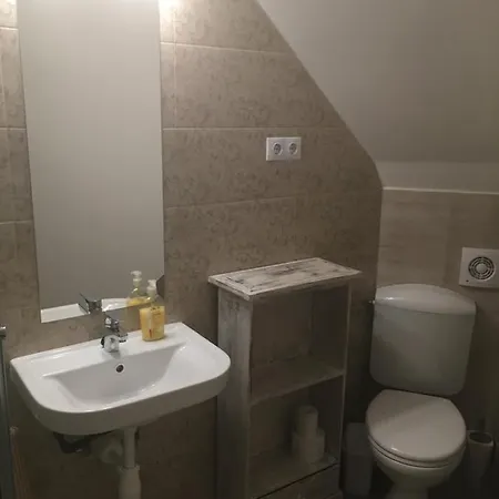Tiszavilag Pihenohaz بيت ضيافة