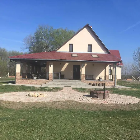 Gasthof Tiszavilag Pihenohaz *