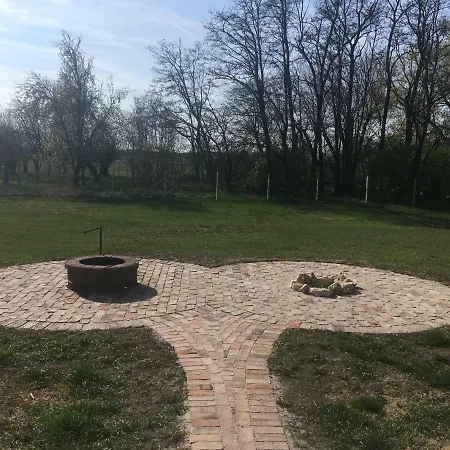 Tiszavilag Pihenohaz Tiszakécske